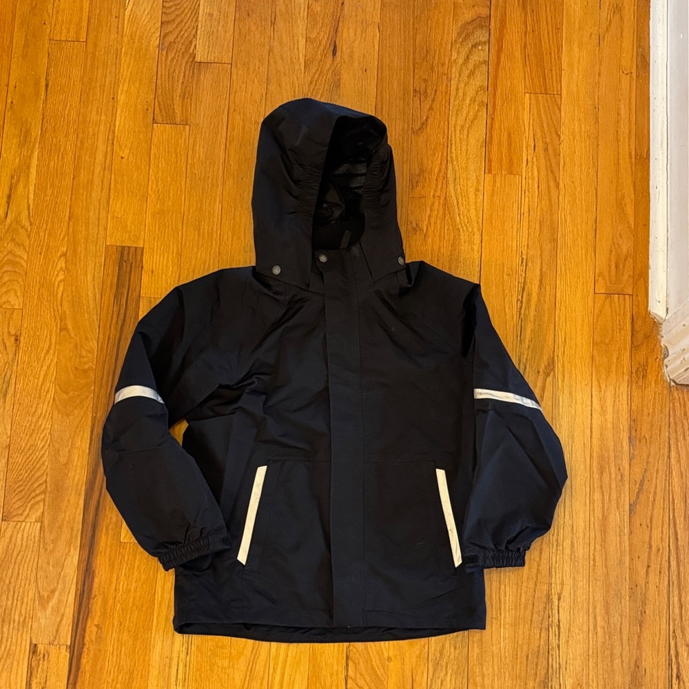 Polarn O. Pyret Black Shell with Reflective Accents